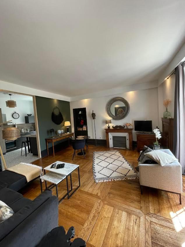 Appartement La Couronne Sarlat-La-Caneda Bagian luar foto